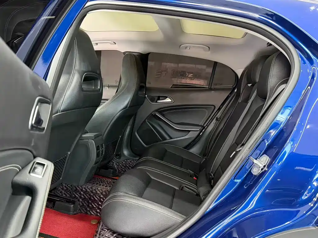 Mercedes-Benz GLA 2018 GLA 200 Dynamic купить на сайте DeffCars