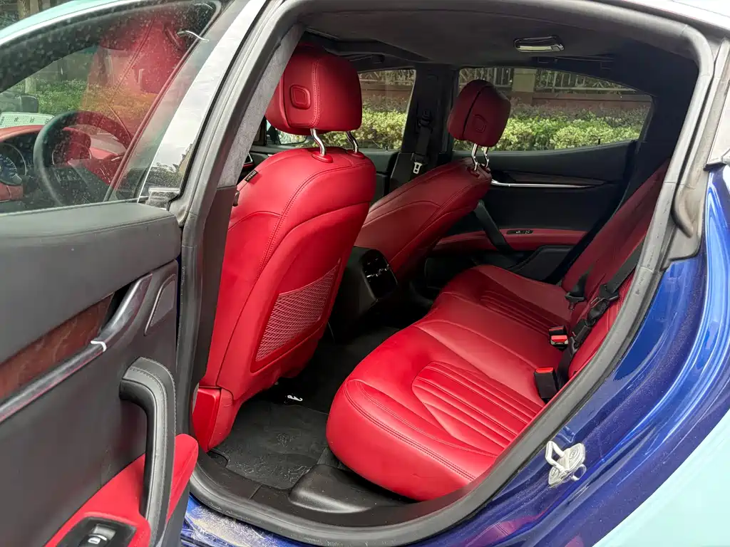 Ghibli 2014 3.0T Standard Edition купить на сайте DeffCars