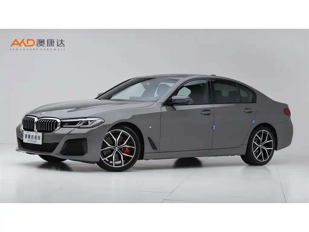 BMW 540i/3.0T/22 models/facelift style version M sports package купить на сайте DeffCars