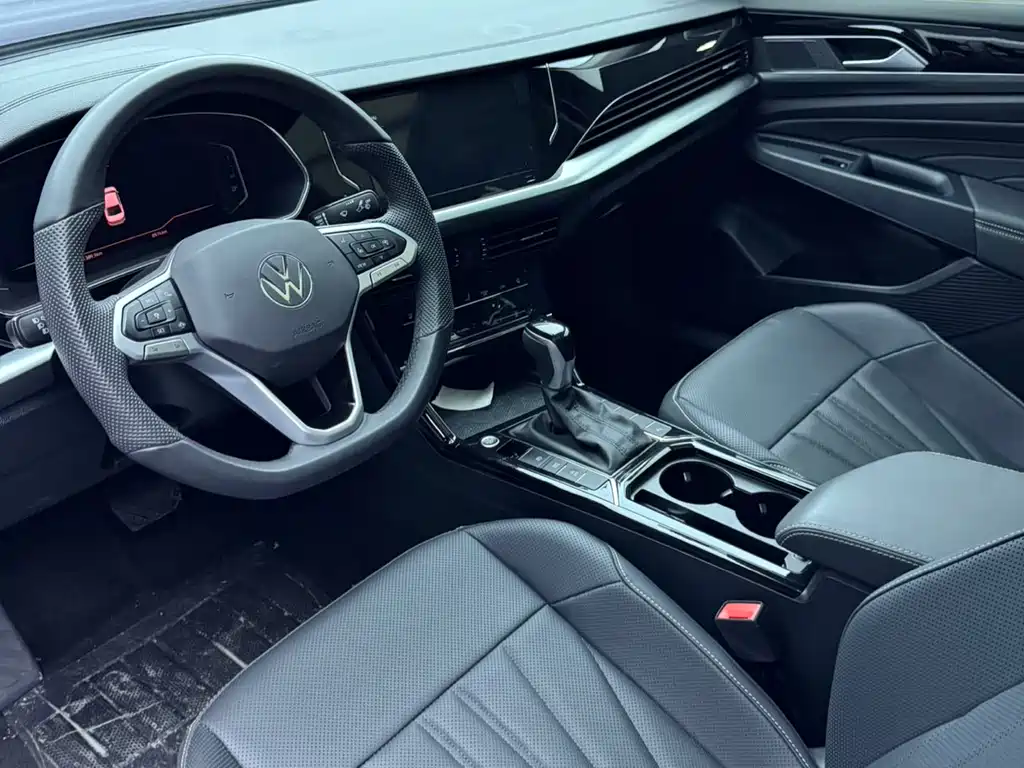 Passat 2024 380TSI Dragon Edition купить на сайте DeffCars
