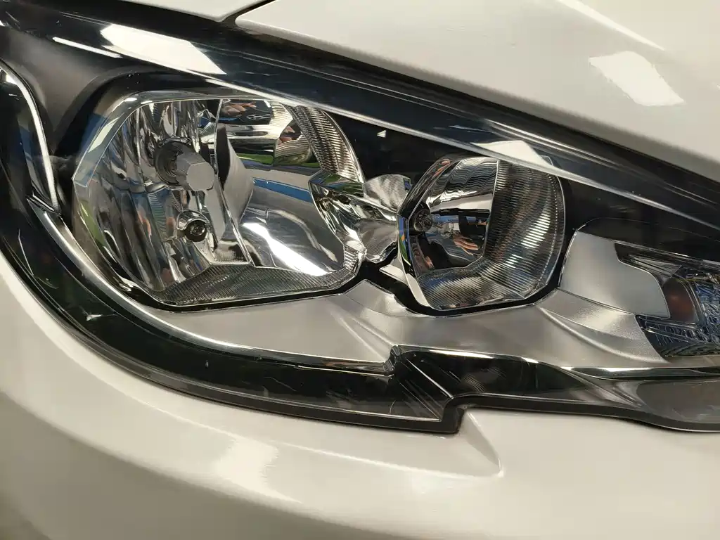 Peugeot 408 2018 350THP Automatic Deluxe Edition купить на сайте DeffCars