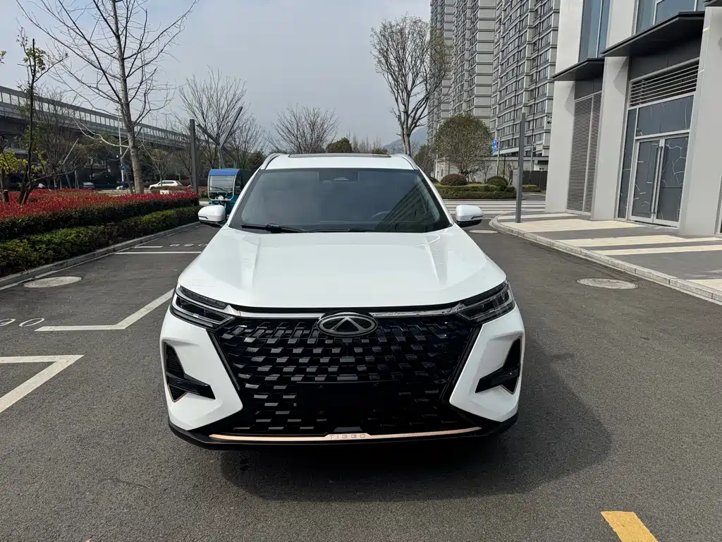 Tiggo 8 PRO 2024 Champion Edition 390T 2WD Peak Edition 5 seats купить на сайте DeffCars