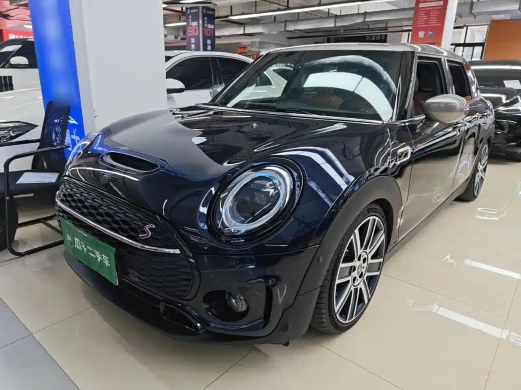 MINI CLUBMAN 2023 facelift 2.0T COOPER S Connoisseur купить на сайте DeffCars