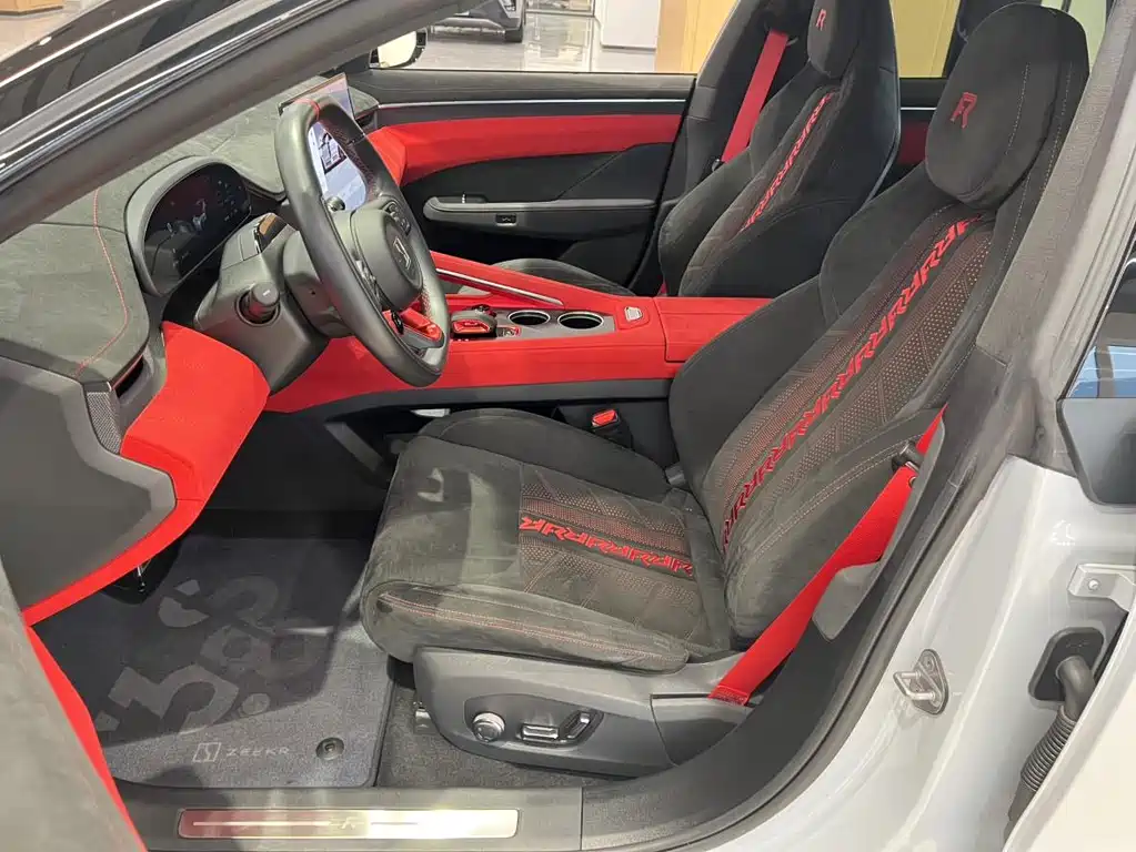 Jikrypton 001 FR 2023 FR version 100kWh купить на сайте DeffCars