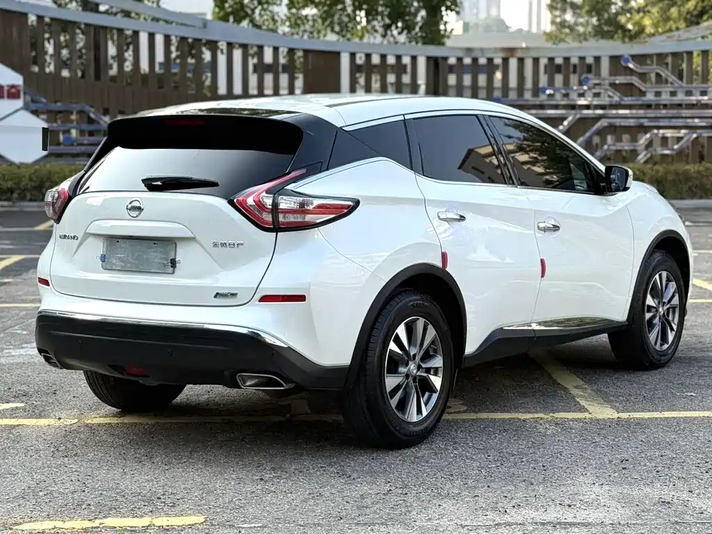 Loulan 2021 2.5L XE 2WD Elite Edition купить на сайте DeffCars