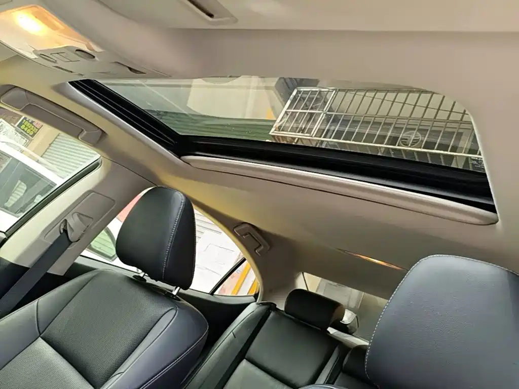 Lexus ES 2014 300h Elite Edition купить на сайте DeffCars