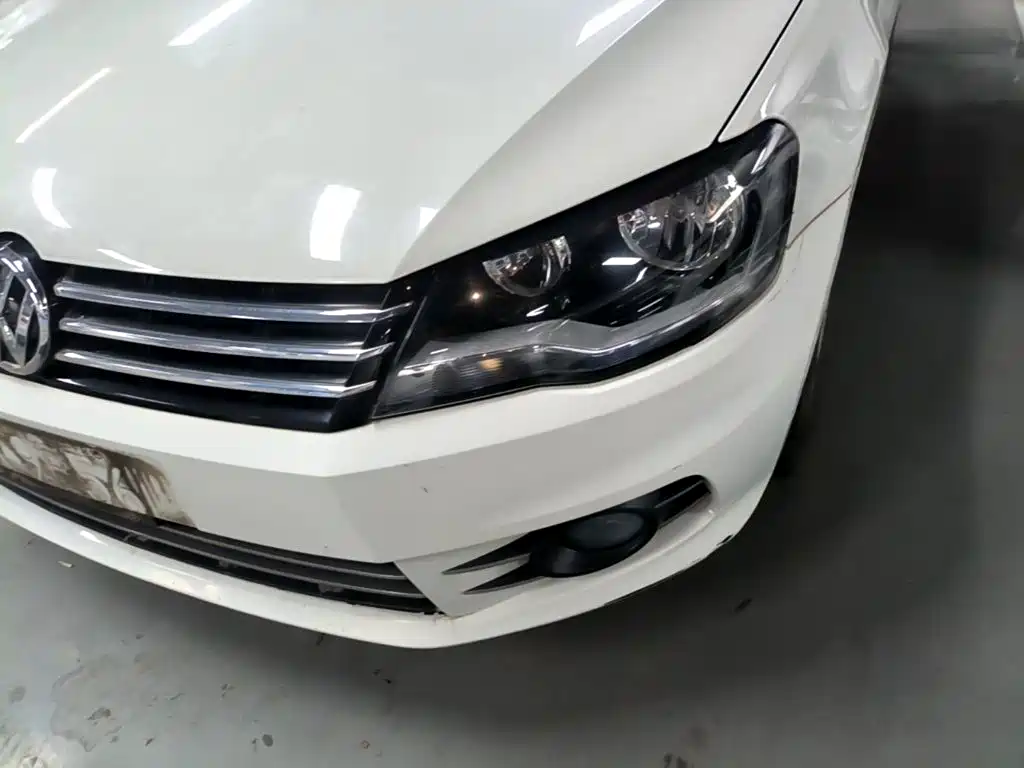 Bora 2015 Quality Edition 1.6L Manual Comfort купить на сайте DeffCars