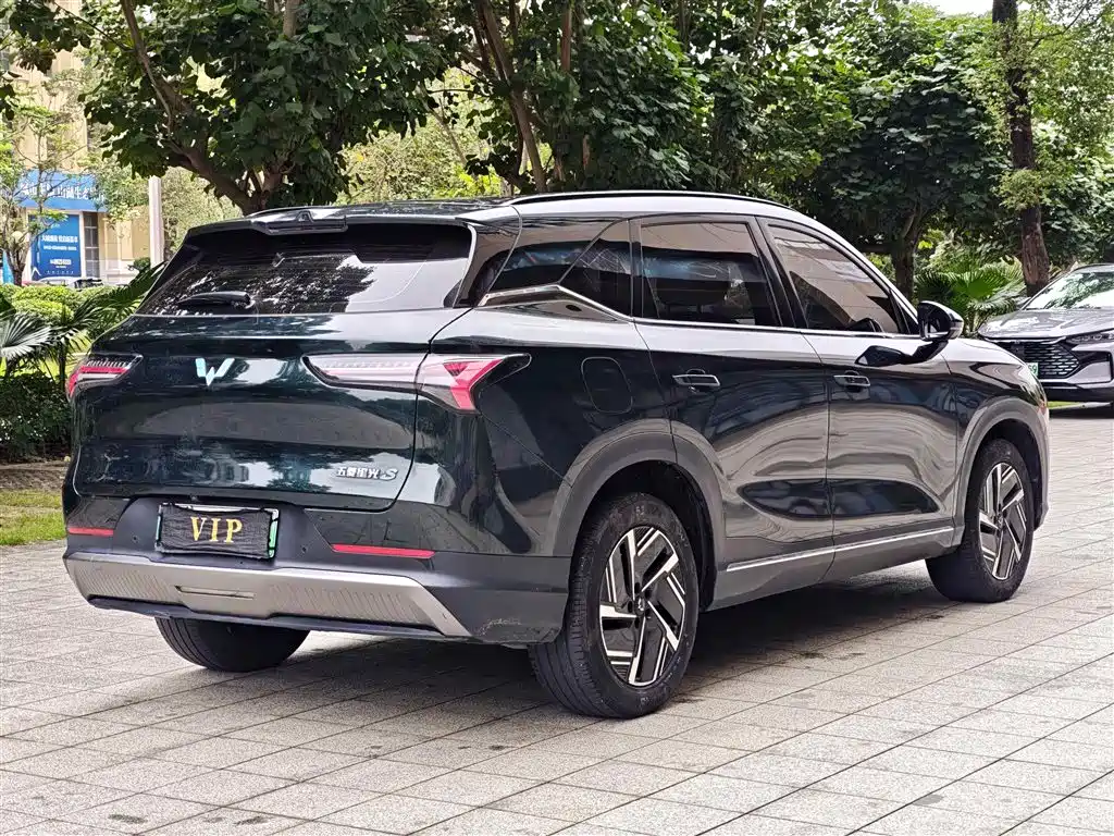 Wuling Starlight S 2024 130km flagship model купить на сайте DeffCars