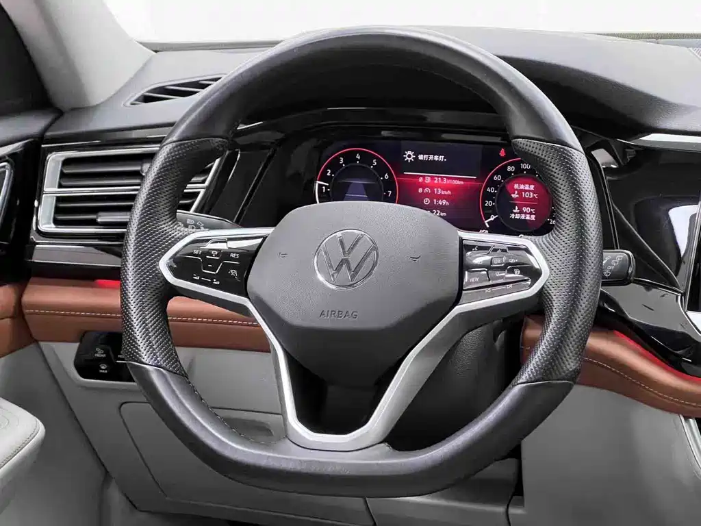 Touron 2022 380TSI four-wheel drive supreme flagship version купить на сайте DeffCars