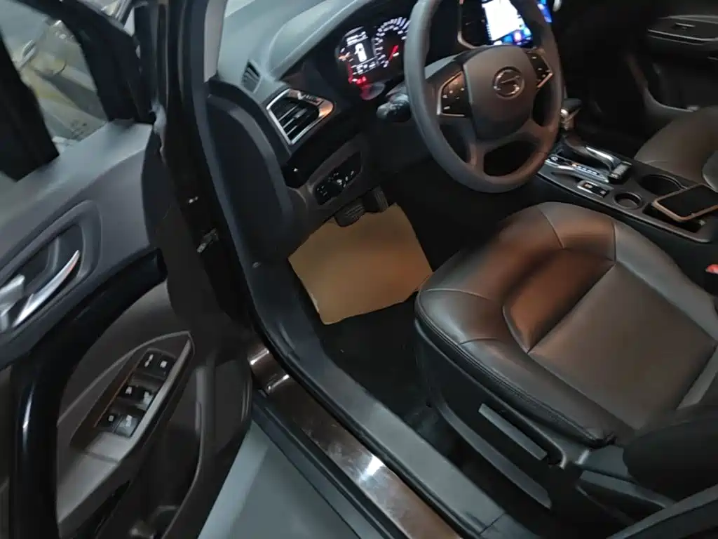 Trumpchi GS4 2017 235T automatic two-wheel drive elite version купить на сайте DeffCars