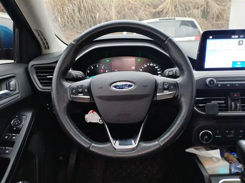Focus 2020 Hatchback 1.5L Automatic Front Jump купить на сайте DeffCars