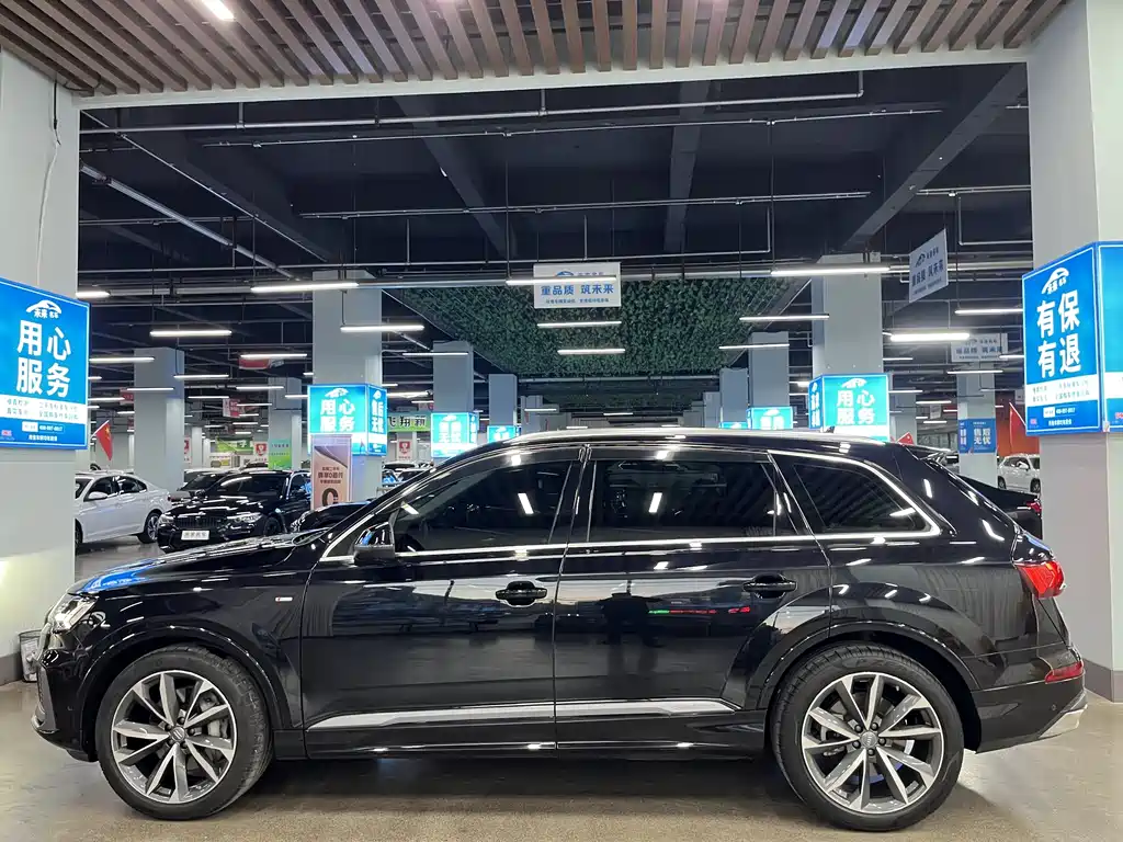 Audi Q7 2020 55 TFSI quattro S line sports купить на сайте DeffCars
