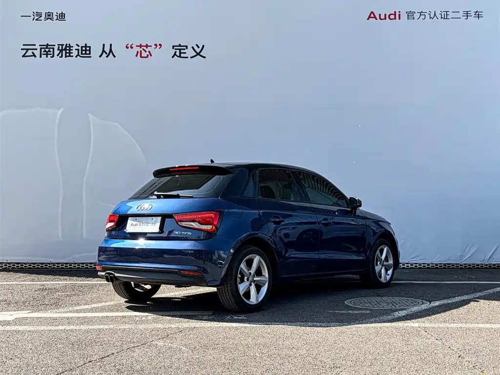 Audi A1 2016 30 TFSI Sportback S Line sports version купить на сайте DeffCars