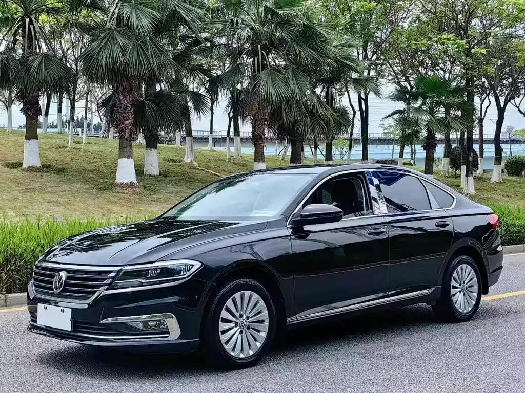 Lavida 2018 280TSI DSG Comfort Edition National V купить на сайте DeffCars