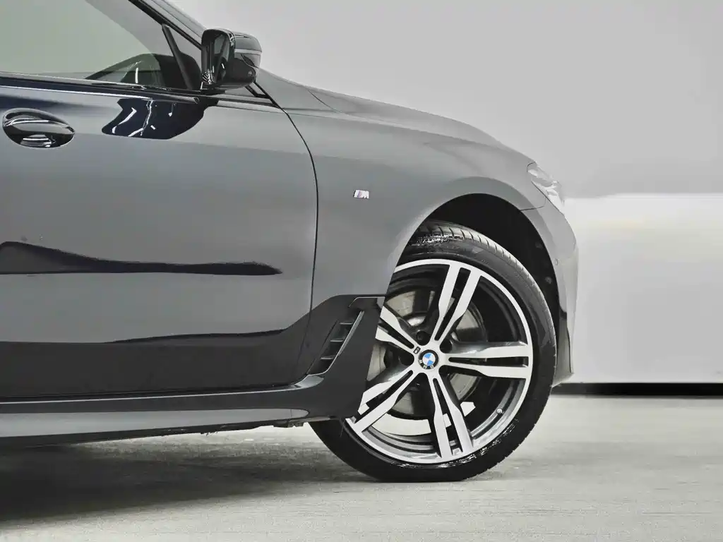 BMW 6 Series GT 2022 630i M Sports Package купить на сайте DeffCars