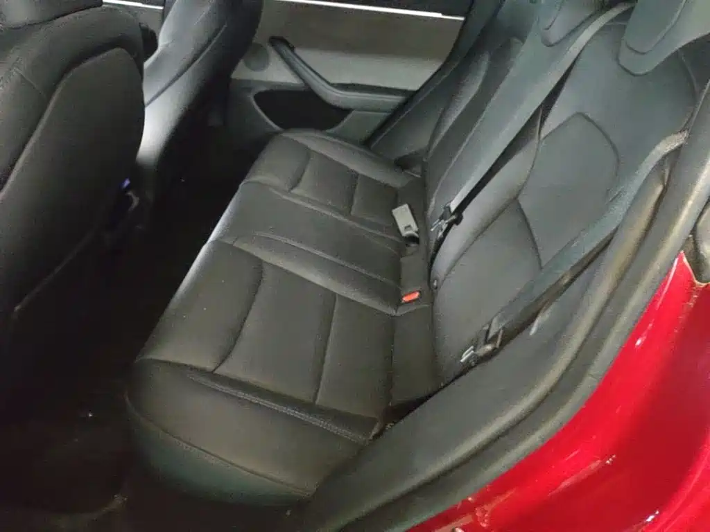 Model 3 2023 rear-wheel drive version купить на сайте DeffCars