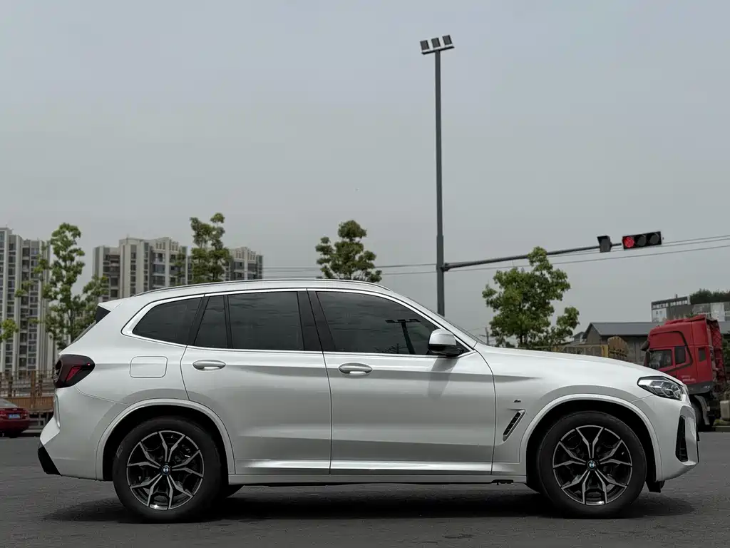 BMW X3 2022 xDrive25i M Sports Package купить на сайте DeffCars