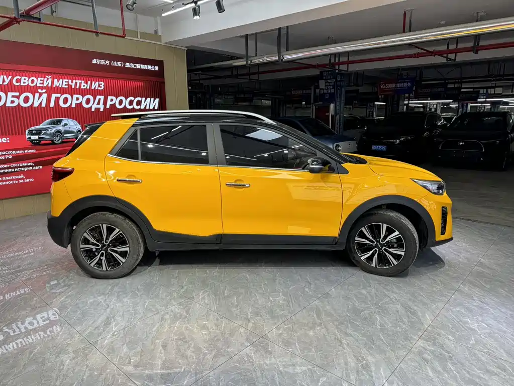Yipao 2021 1.4L CVT Fun Sunroof Model купить на сайте DeffCars