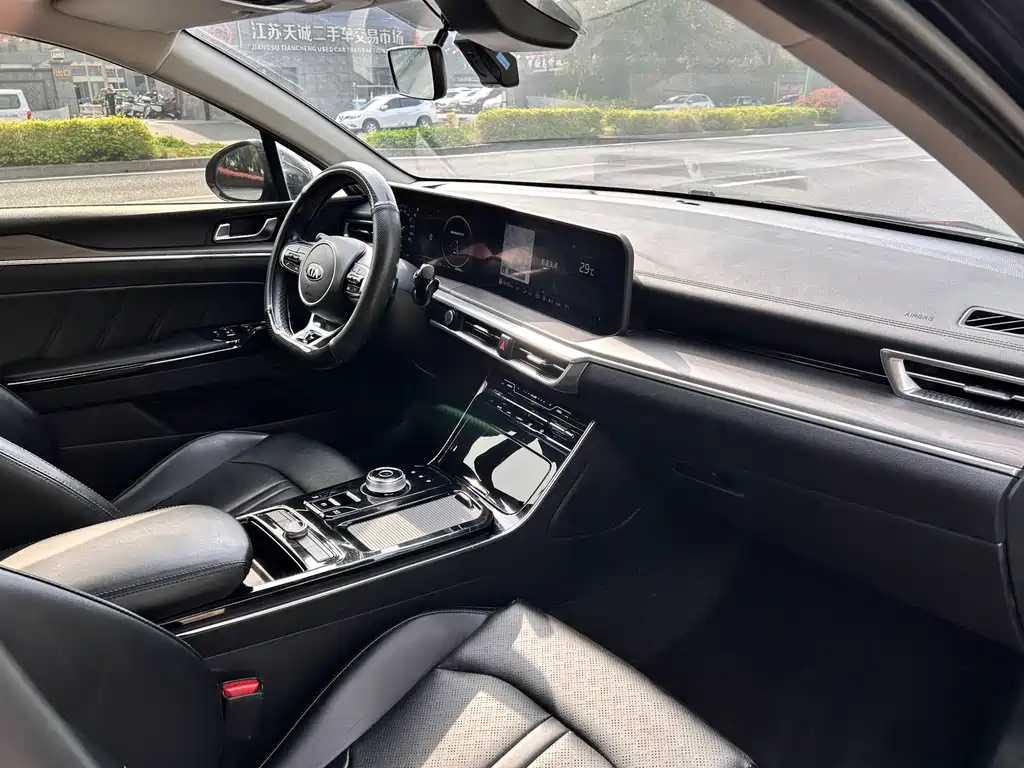 Kia K5 2020 270T CVVD Luxury Technology Edition купить на сайте DeffCars