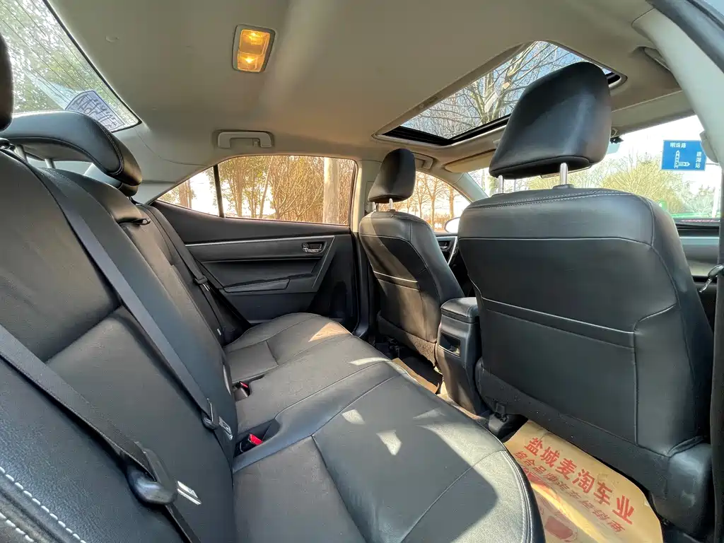 Corolla 2017 1.2T CVT GL-i leather version купить на сайте DeffCars