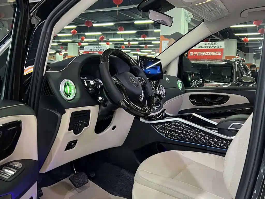Vito 2023 2.0T Elite Edition 7 seats купить на сайте DeffCars