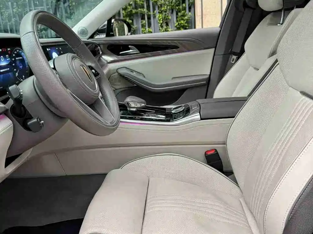 Hongqi H9 2020 facelift 2.0T Zhilianqi Chang Edition купить на сайте DeffCars