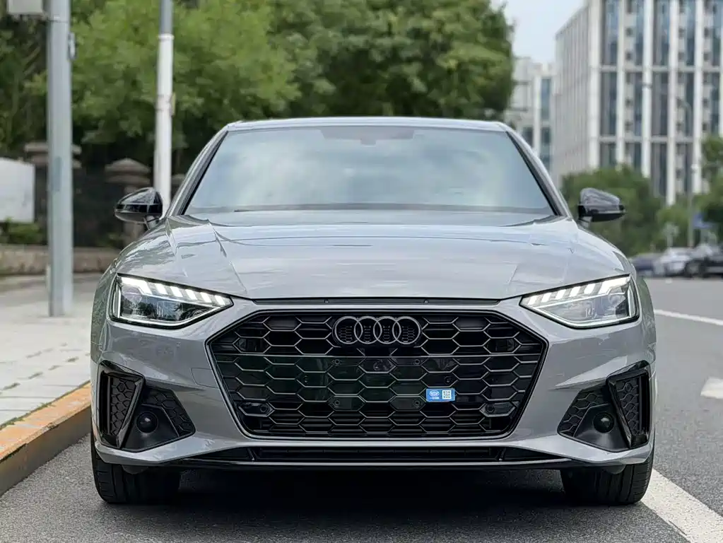 Audi A4L 2024 40 TFSI luxury and dynamic model купить на сайте DeffCars