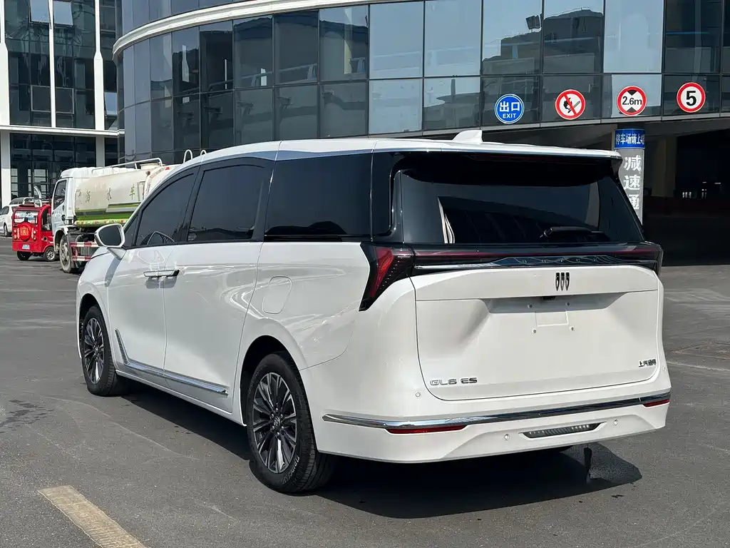 Buick GL8 2025 Lu Zun Smart Edition купить на сайте DeffCars