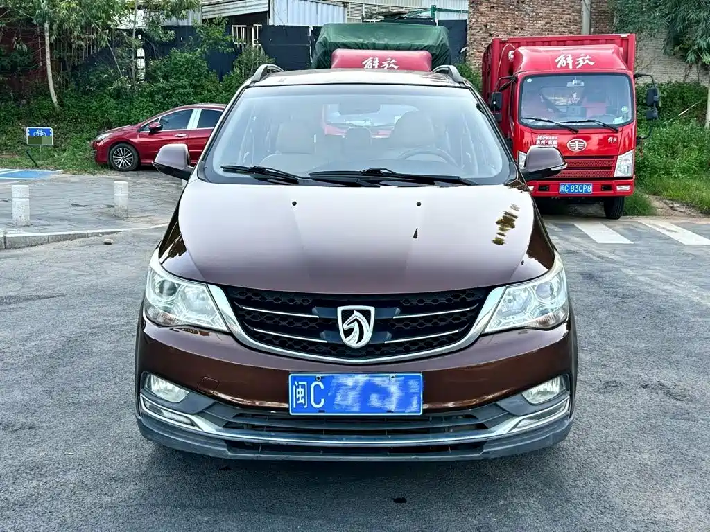 Baojun 730 2016 1.5T manual comfort type 7 seats купить на сайте DeffCars