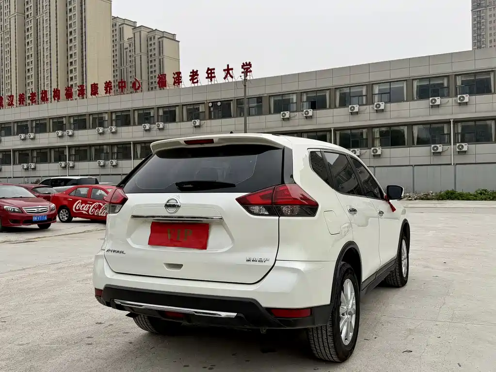 X-Trail 2021 2.0L CVT 2WD XE Fashion Edition купить на сайте DeffCars