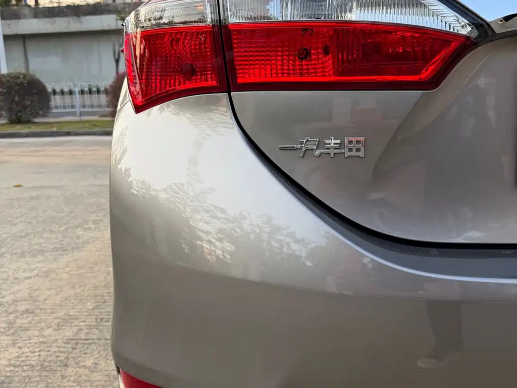 Corolla 2018 1.2T S-CVT GL-i Smart Edition купить на сайте DeffCars