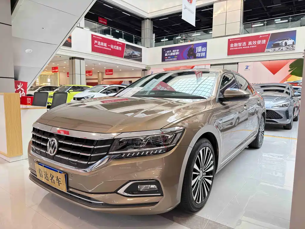 Passat 2020 330TSI Deluxe Edition National VI купить на сайте DeffCars