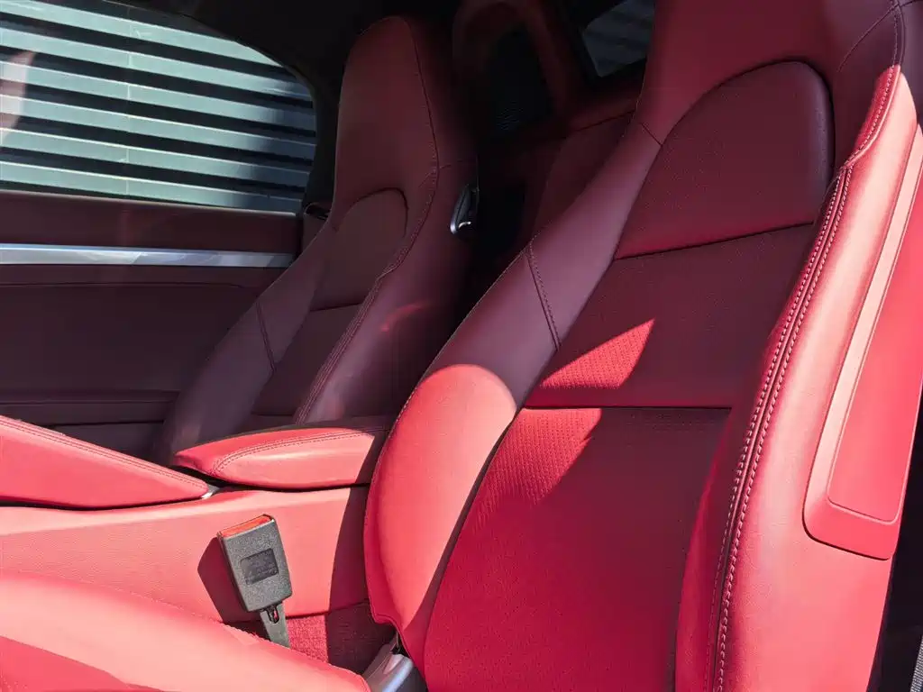 Porsche 718 2022 Boxster 2.0T купить на сайте DeffCars
