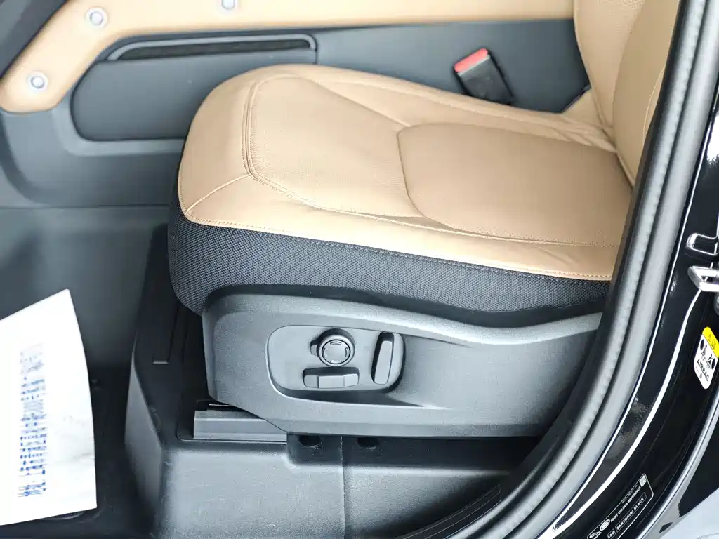 Land Rover Defender 2025 110 3.0T P400 Dark Special Edition купить на сайте DeffCars