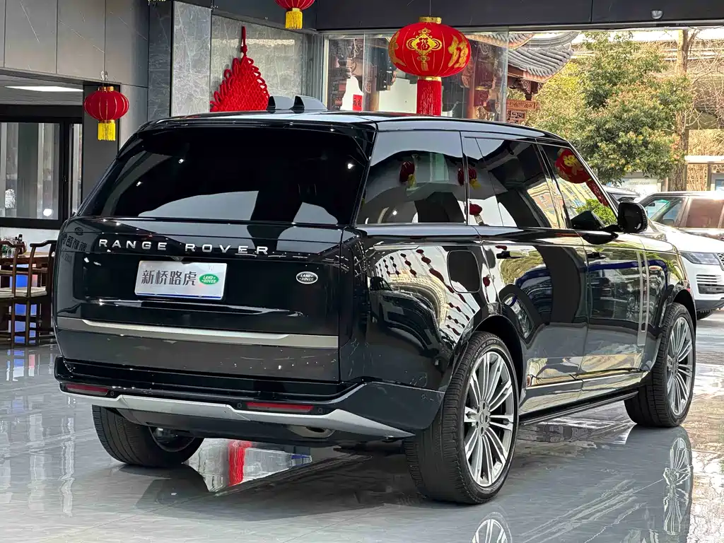 Range Rover 2023 facelift 3.0 L6 400PS Extended Edition купить на сайте DeffCars