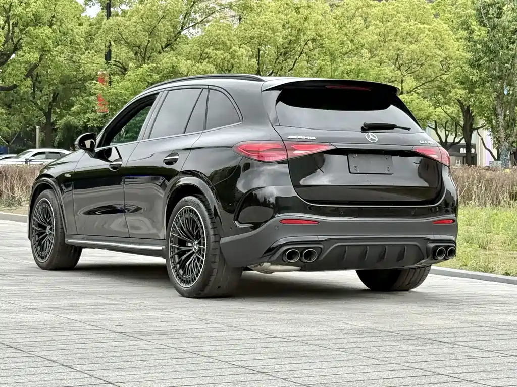Mercedes-Benz GLC AMG 2026 AMG GLC 43 4MATIC купить на сайте DeffCars