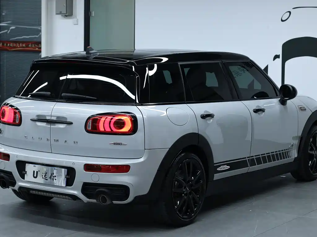 MINI JCW CLUBMAN 2017 2.0T JOHN COOPER WORKS geek купить на сайте DeffCars