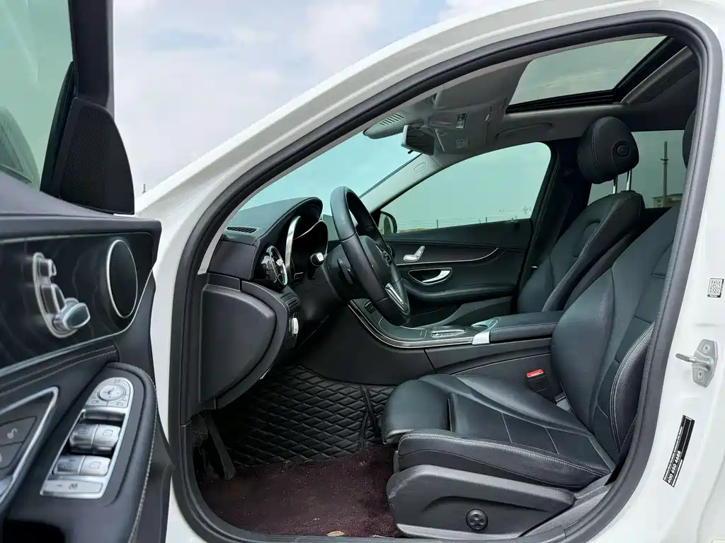 Mercedes-Benz C-Class 2019 C 180 L Fashionable Sports Edition купить на сайте DeffCars