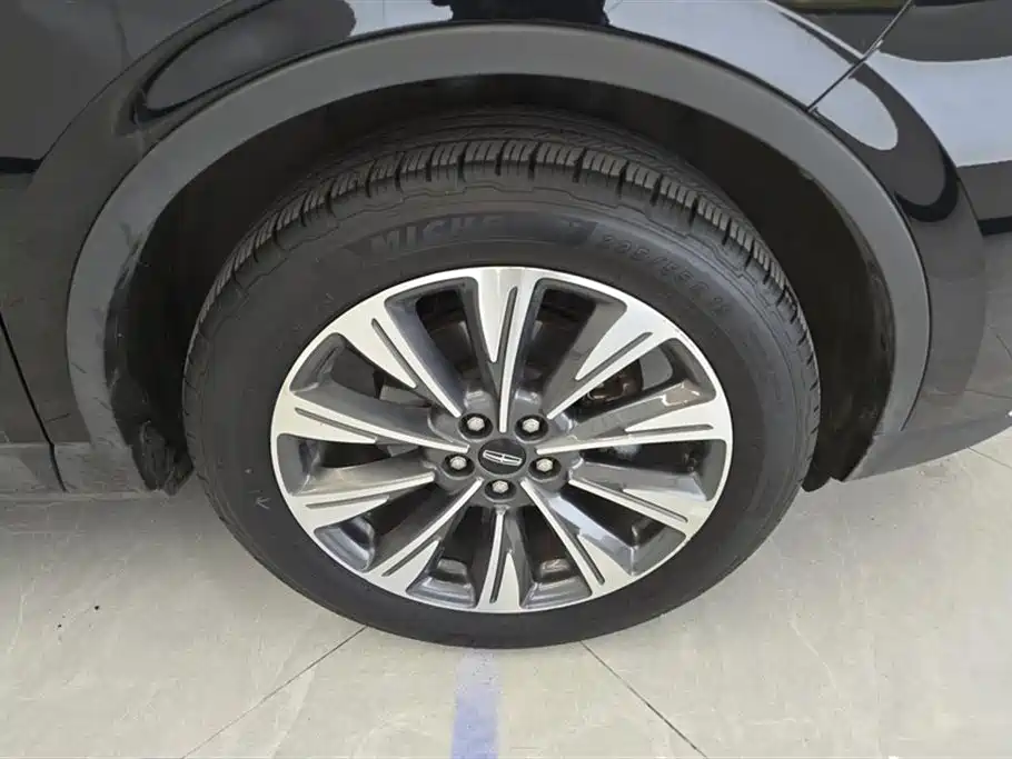 Adventurer 2022 2.0T Two-wheel drive Premium Edition купить на сайте DeffCars