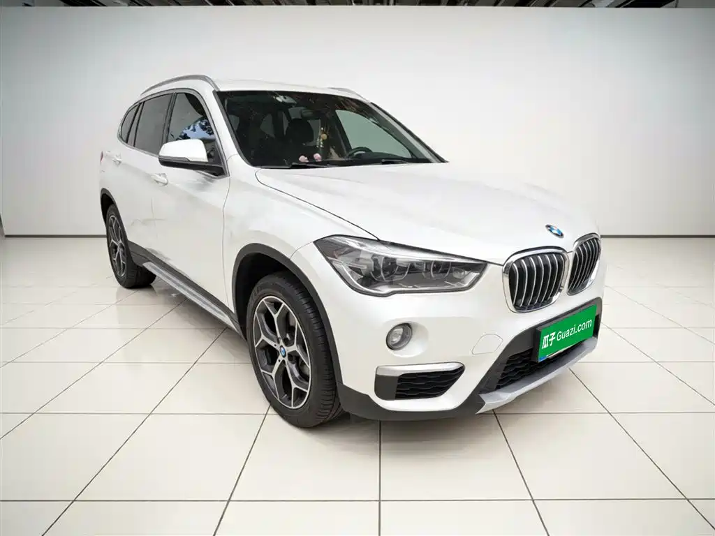 BMW X1 2019 xDrive20Li Exclusive Model купить на сайте DeffCars