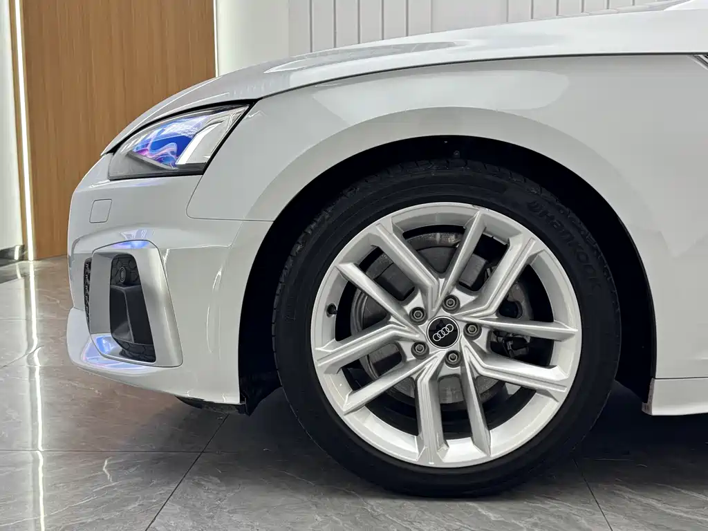 Audi A5 imported 2023 Sportback 40 TFSI fashionable and dynamic купить на сайте DeffCars