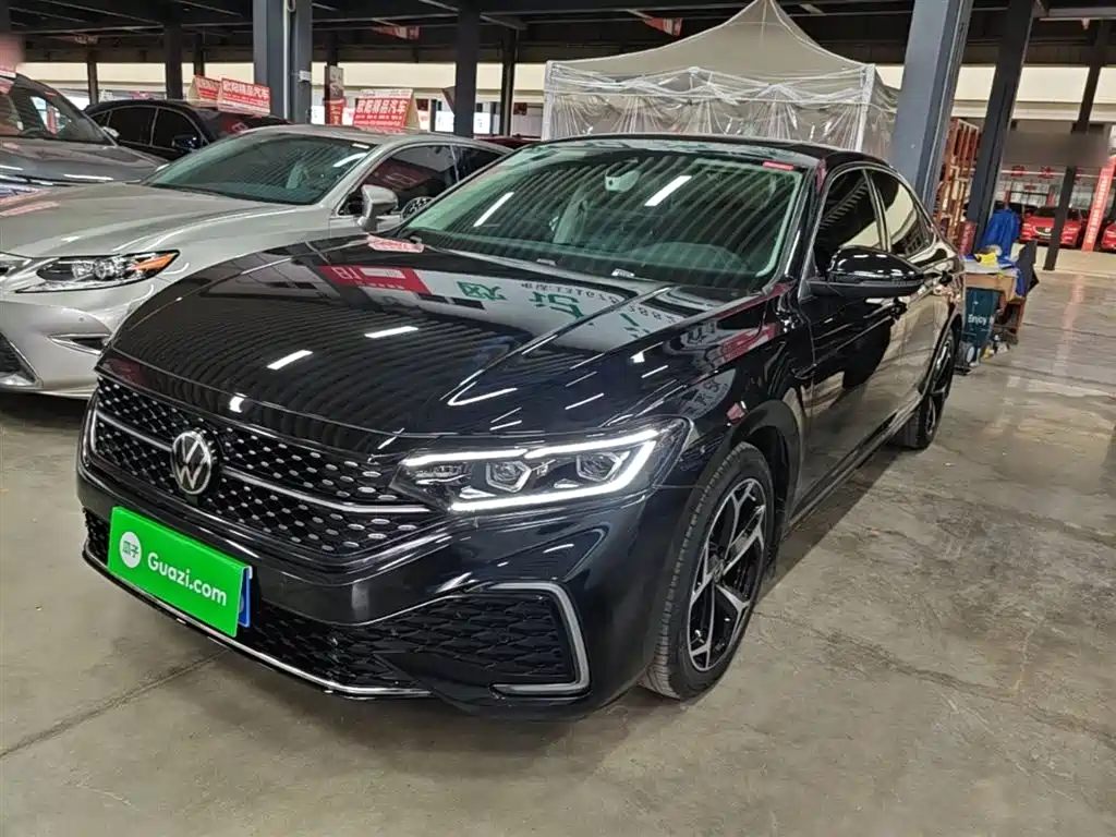 Passat 2023 facelift 330TSI Star Elite Edition купить на сайте DeffCars