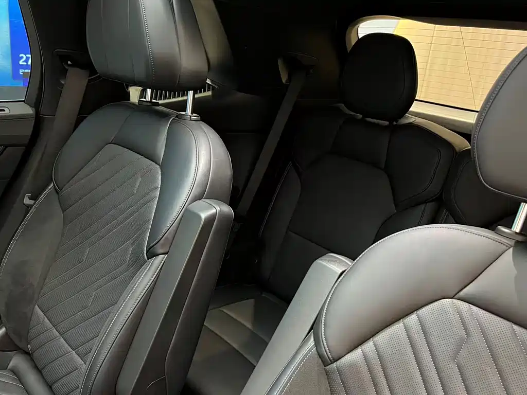 Lynk & Co 09 2021 2.0T Halo six-seater купить на сайте DeffCars