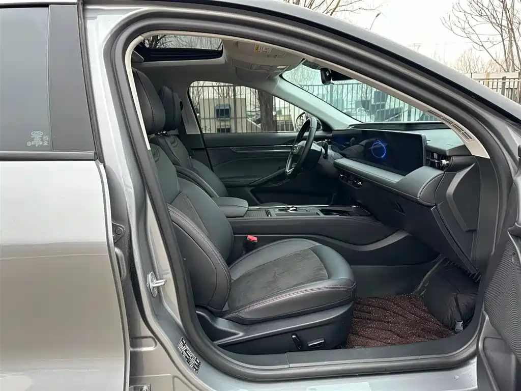 Mondeo 2022 facelift EcoBoost 245 luxury model купить на сайте DeffCars