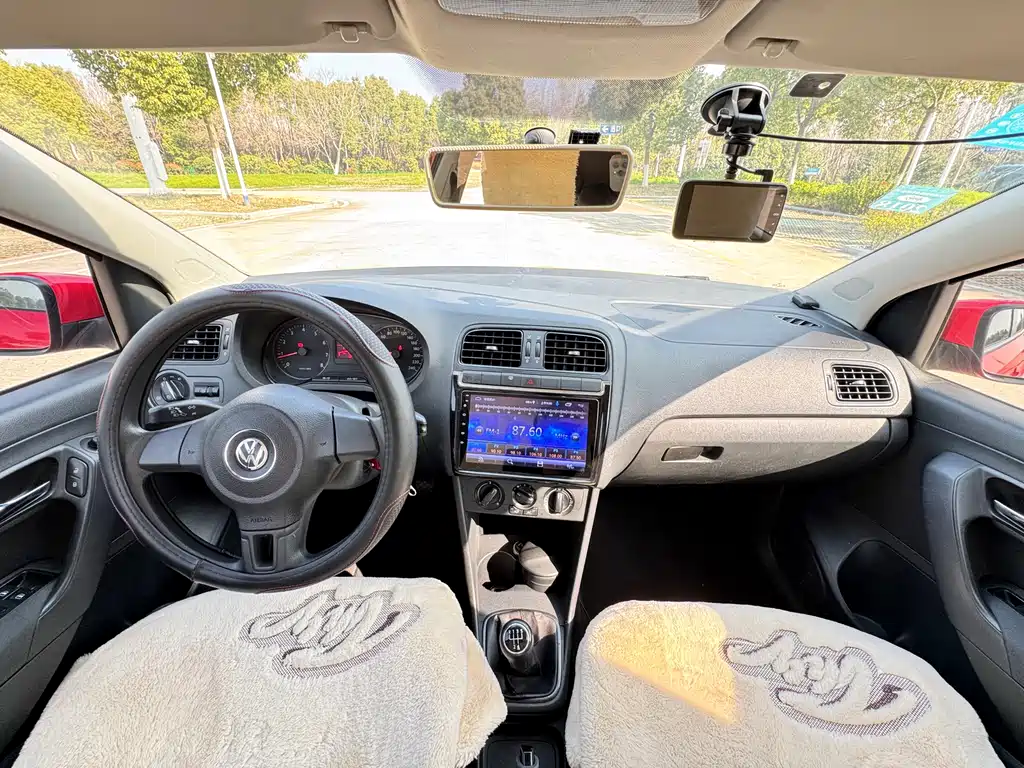 Polo 2013 1.4L manual fashion version купить на сайте DeffCars