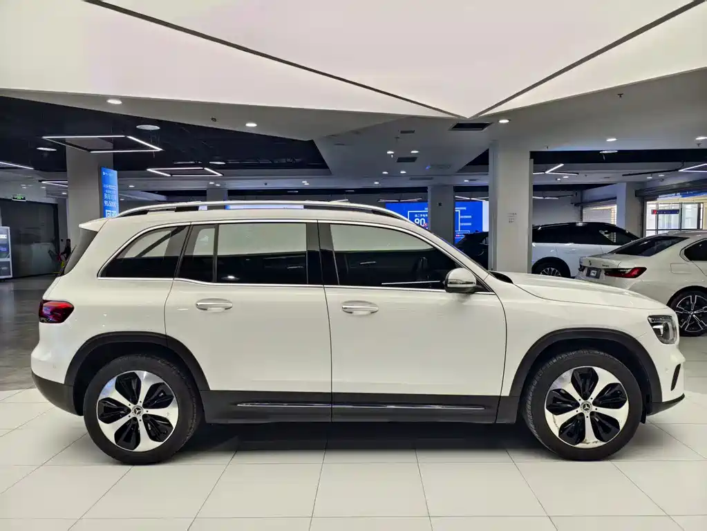 Mercedes-Benz GLB 2021 GLB 200 Fashion Model купить на сайте DeffCars