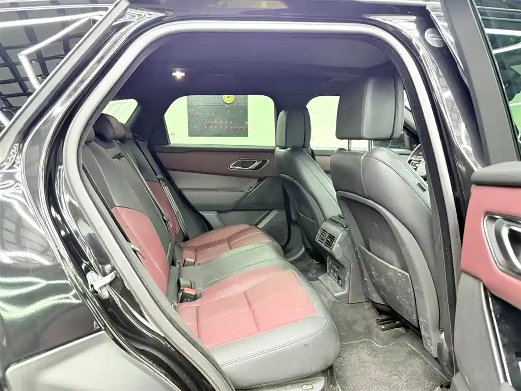 Range Rover Velar 2025 Dynamic HSE купить на сайте DeffCars