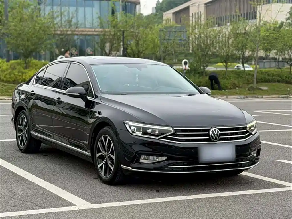 Magotan 2020 330TSI DSG leading model купить на сайте DeffCars