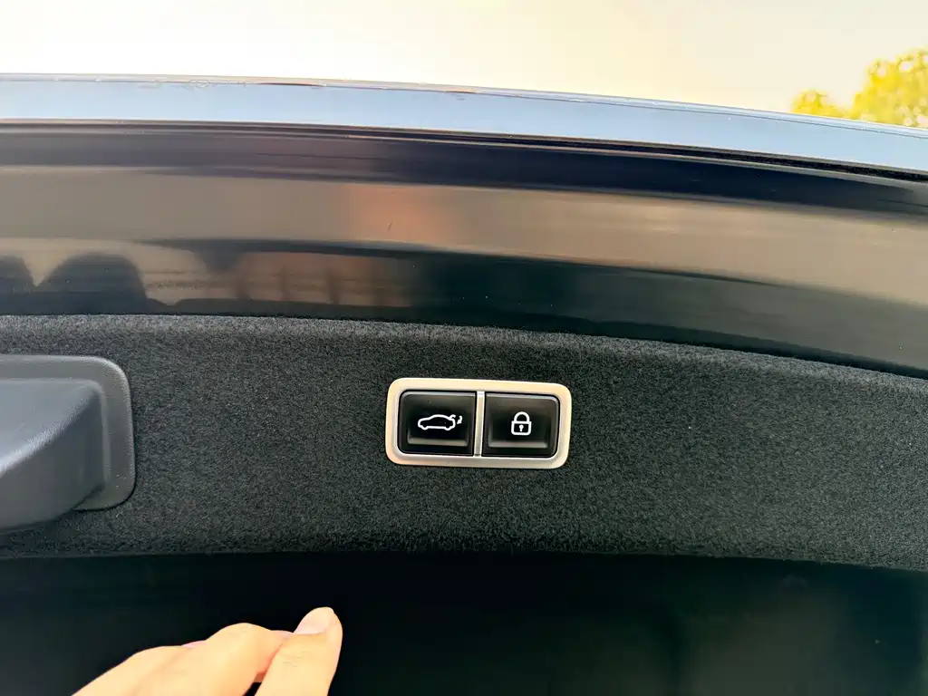 Genesis G80 2021 2.5T rear-drive flagship version купить на сайте DeffCars