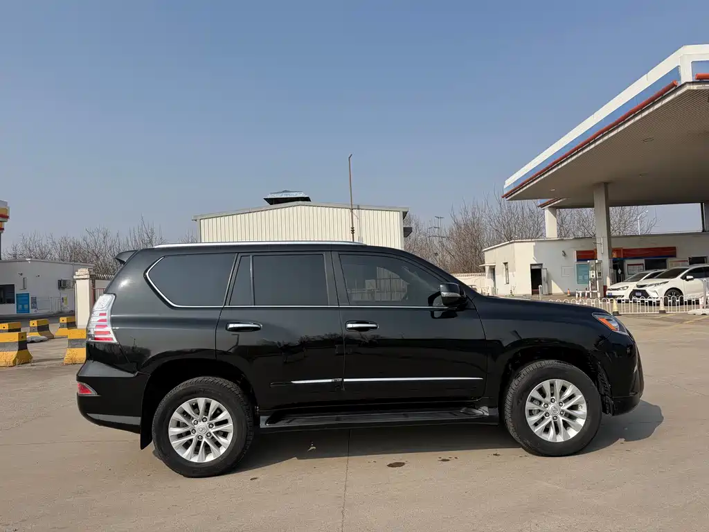 Lexus GX 2015 400 Deluxe Edition купить на сайте DeffCars